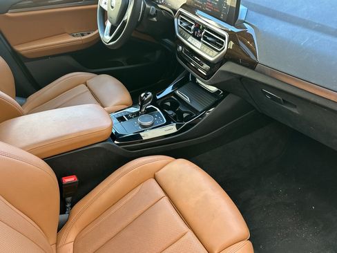 Used 2024 BMW X3 sDrive30i w/ Convenience Package RWD image 15