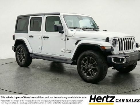 Used 2025 Jeep Wrangler Unlimited Sport AWD/4WD image 1