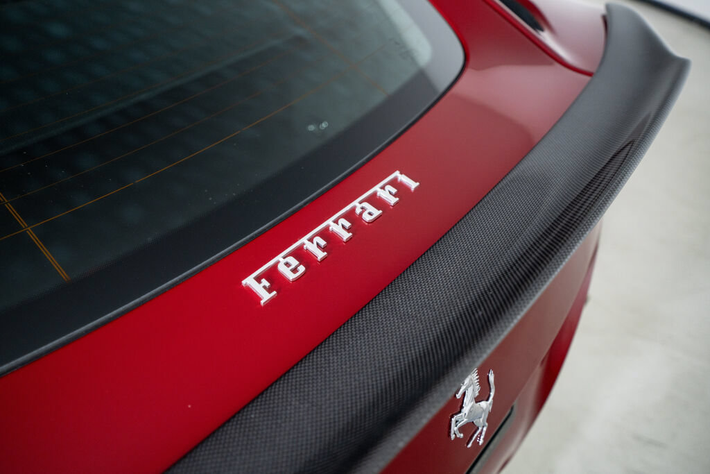 Used 2015 Ferrari F12 Berlinetta RWD image 33
