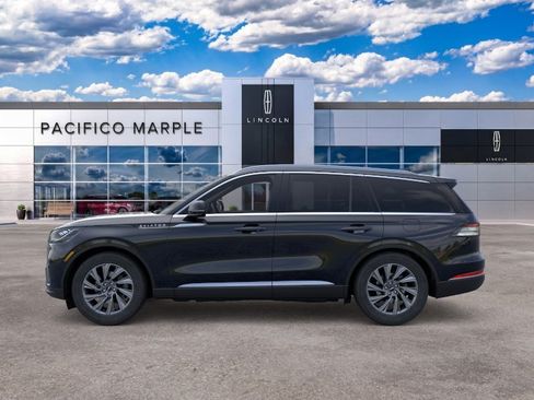 New 2026 Lincoln Aviator AWD image 3