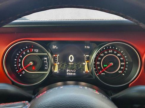 Used 2020 Jeep Gladiator Rubicon AWD/4WD image 11