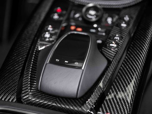 Used 2024 Aston Martin DBX 707 image 35