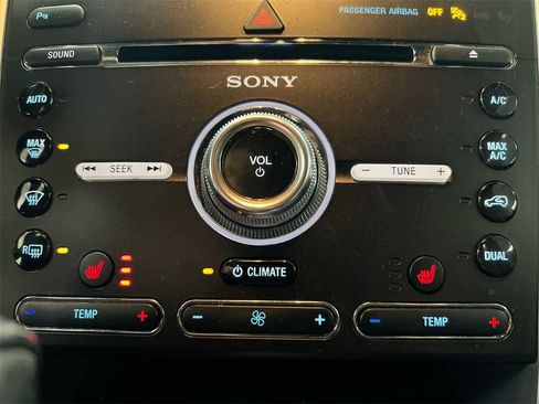 Used 2016 Ford Explorer Sport image 17