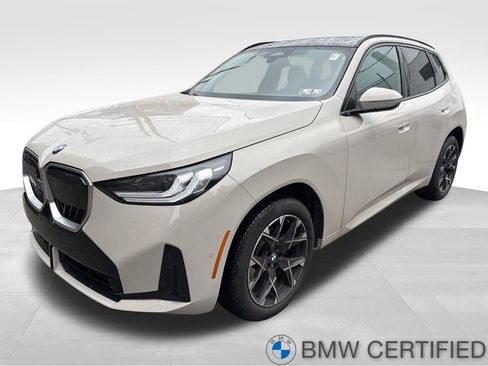 Used 2025 BMW X3 xDrive30i AWD/4WD image 1
