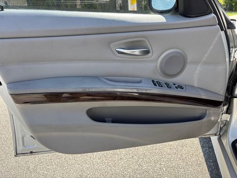 Used 2011 BMW 328i Sedan RWD image 10