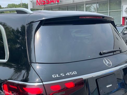 Used 2024 Mercedes-Benz GLS 450 4MATIC image 29
