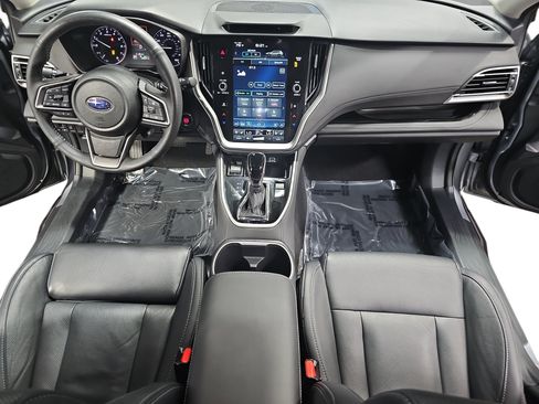 Used 2025 Subaru Outback Touring AWD/4WD image 9