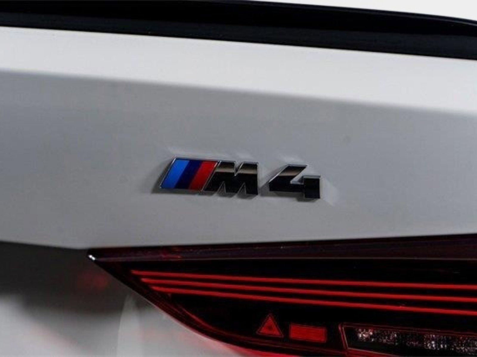 Used 2025 BMW M4 Coupe RWD image 14