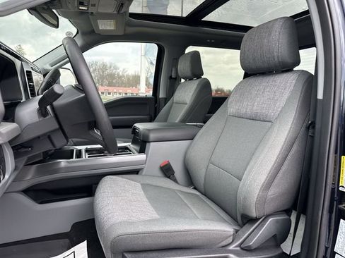 Used 2024 Ford F250 XLT w/ Black Appearance Package image 15