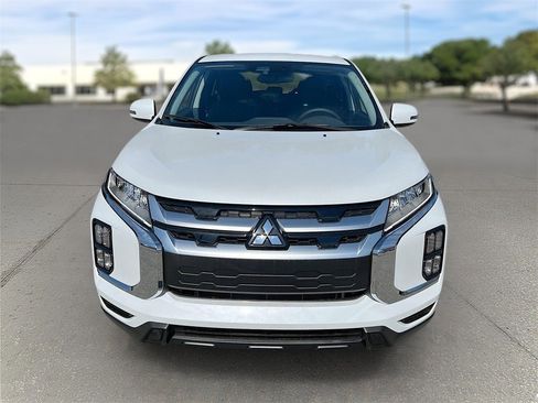 New 2025 Mitsubishi Outlander Sport SE image 2