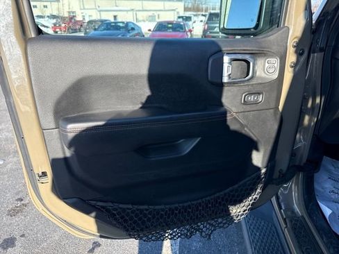 Used 2020 Jeep Gladiator Rubicon image 18