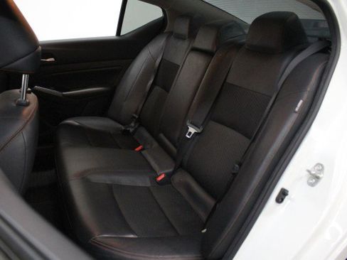 Used 2023 Nissan Altima 2.5 SR AWD/4WD image 29