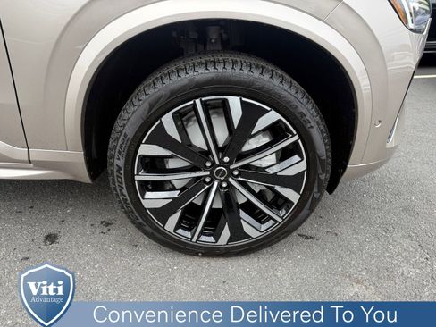 New 2026 Volvo XC90 B6 Ultra w/ Protection Package Premier image 10