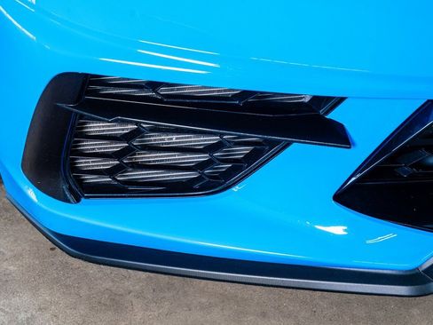 Used 2023 Chevrolet Corvette Stingray Premium Cpe w/ Z51 Performance Package image 21