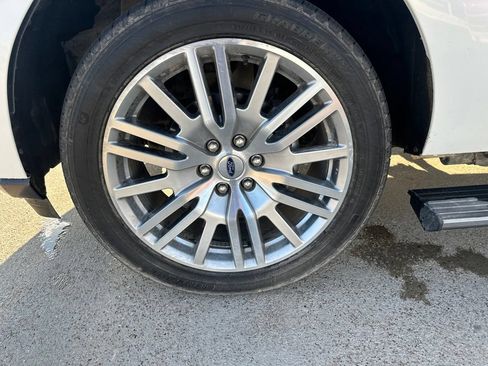 Used 2023 Ford Expedition Max Limited RWD image 25