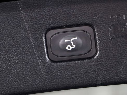 Used 2021 Ford Edge Titanium w/ Cargo Accessory Package FWD image 29