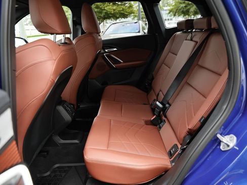 Used 2026 BMW X1 xDrive28i w/ Technology Package AWD/4WD image 26