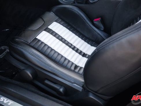 Used 2013 Ford Mustang Shelby GT500 image 61