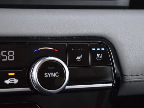 Used 2023 Honda Pilot Elite image 27