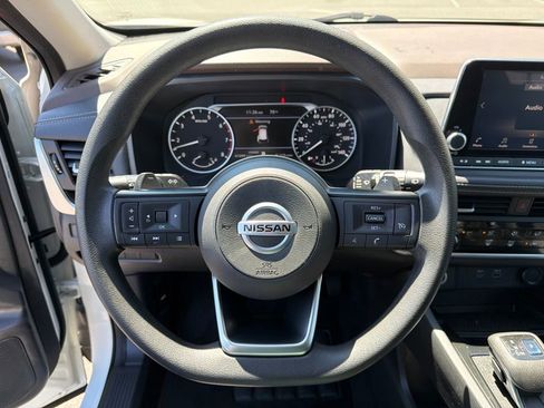 Used 2021 Nissan Rogue S FWD image 15