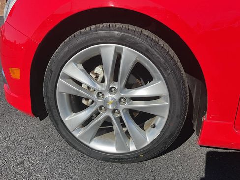 Used 2014 Chevrolet Cruze LTZ w/ RS Package image 18