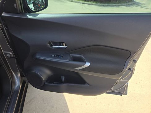 Certified 2024 Nissan Kicks SV FWD image 29