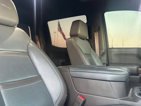 Used 2021 GMC Sierra 1500 Denali w/ Denali Ultimate Package AWD/4WD image 35