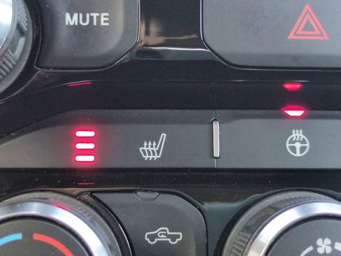 Used 2022 RAM 1500 Big Horn image 23