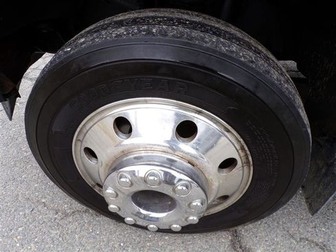 Used 2009 Ford F450 XL image 42