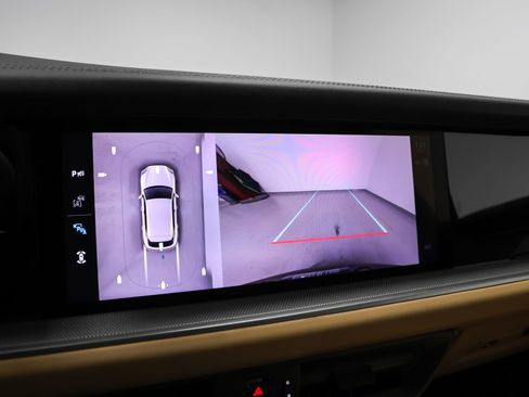 New 2026 Porsche Cayenne image 36