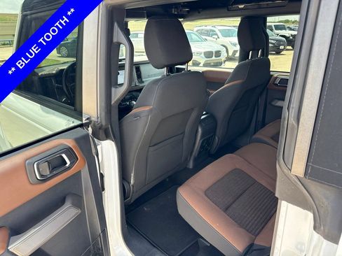 Used 2022 Ford Bronco Outer Banks AWD/4WD image 8