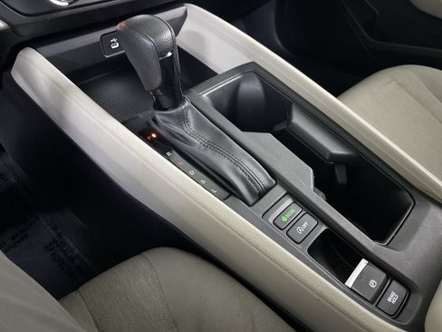 Used 2023 Honda Accord LX image 17