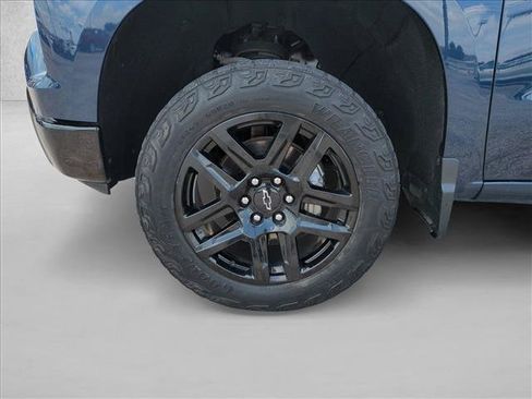 Certified 2023 Chevrolet Silverado 1500 LT Trail Boss w/ Convenience Package II AWD/4WD image 24