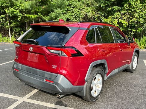 Used 2019 Toyota RAV4 XLE w/ Convenience Package AWD/4WD image 33