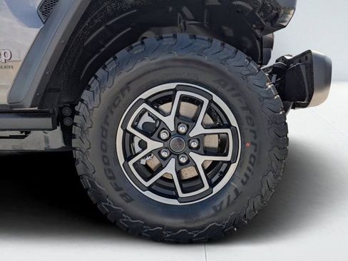 New 2026 Jeep Wrangler Unlimited Rubicon AWD/4WD image 10
