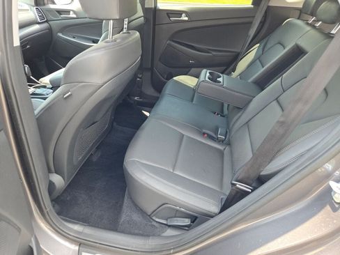 Used 2020 Hyundai Tucson Limited AWD/4WD image 18