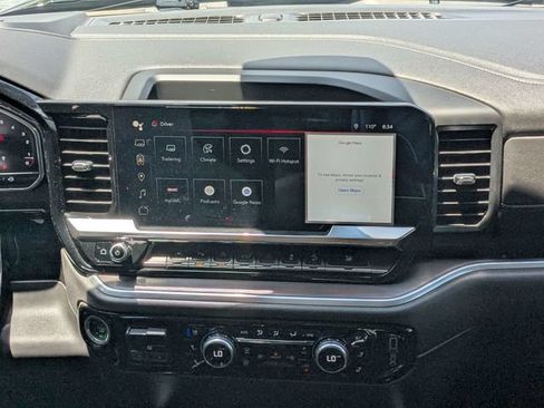 Used 2022 GMC Sierra 1500 SLT w/ SLT Premium Plus Package AWD/4WD image 17