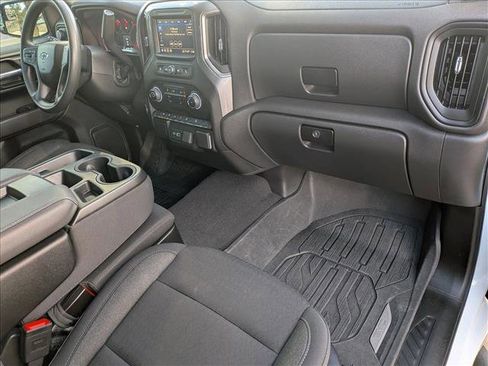 Used 2025 Chevrolet Silverado 1500 Custom Trail Boss w/ Turbomax Blackout Package AWD/4WD image 20