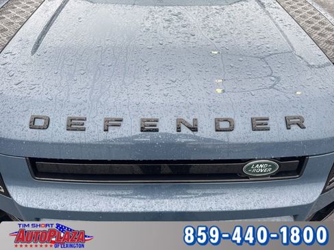 Used 2023 Land Rover Defender 110 X-Dynamic SE image 11