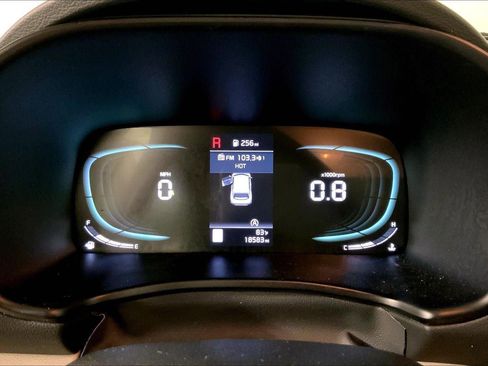 Certified 2024 Kia Soul LX FWD image 20