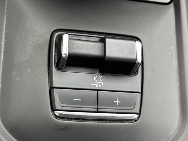 Used 2025 GMC Sierra 1500 AT4 AWD/4WD image 43