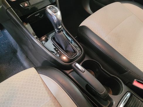 Used 2017 Buick Encore Preferred image 26