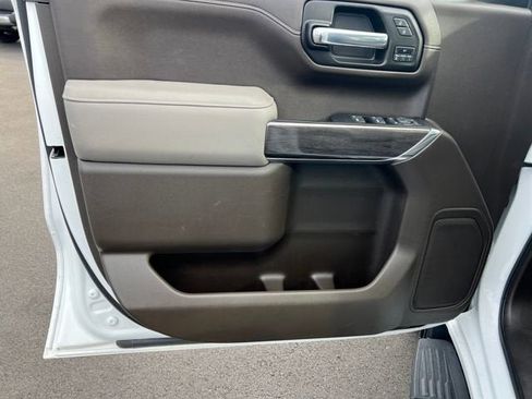 Used 2021 Chevrolet Silverado 1500 LTZ w/ Z71 Off-Road Package image 11