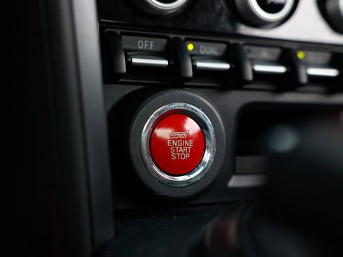 Used 2018 Subaru BRZ tS image 35