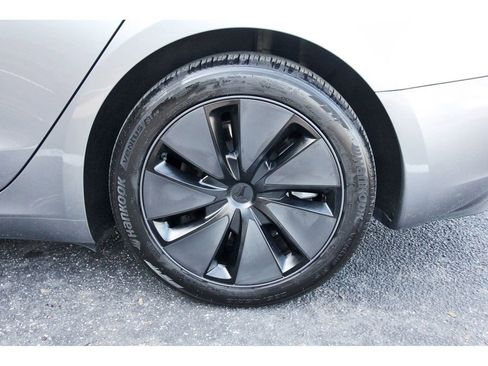 Used 2025 Tesla Model 3 RWD image 28