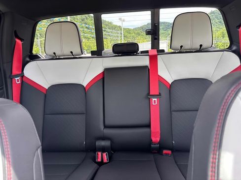 New 2026 GMC Canyon AT4X AWD/4WD image 22
