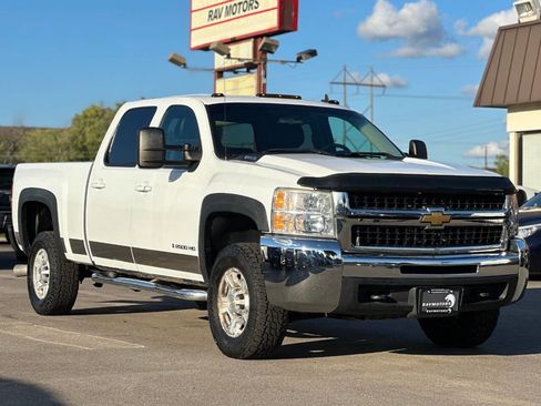 Used 2008 Chevrolet Silverado 2500 LTZ w/ Suspension Package, Off-Road image 5