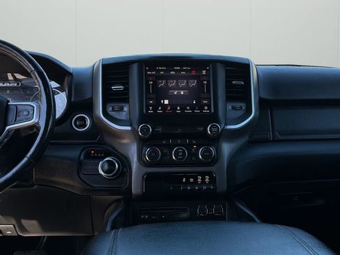 Used 2019 RAM 1500 Big Horn RWD image 10