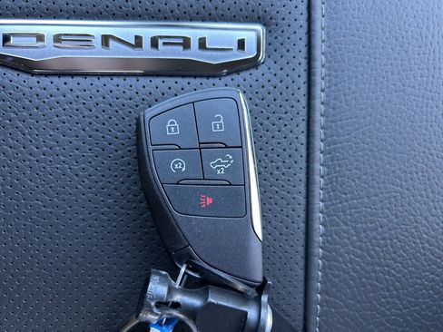 New 2026 GMC Sierra 3500 Denali image 38