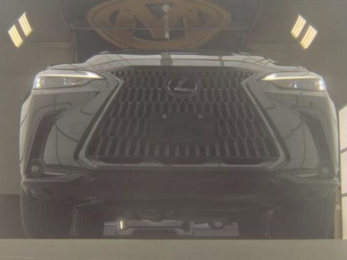 Used 2024 Lexus NX 350 AWD image 3